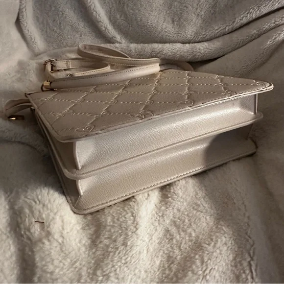 Crossi Beige Crossbody Bag: NWT - Picture 9 of 13